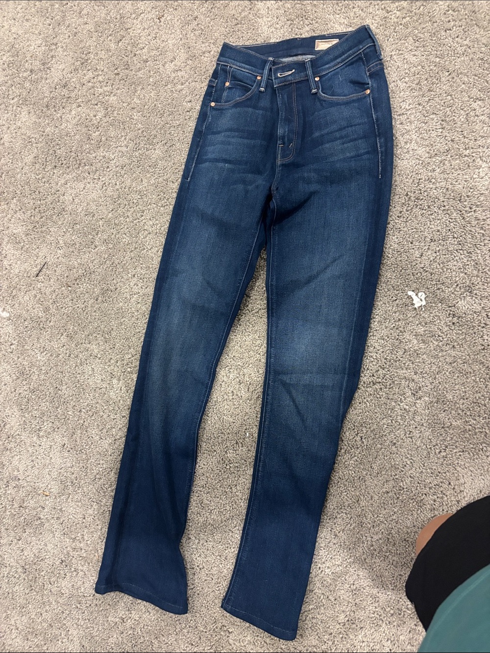 MOTHER Women’s Skinny Jeans in Dark Blue Wash